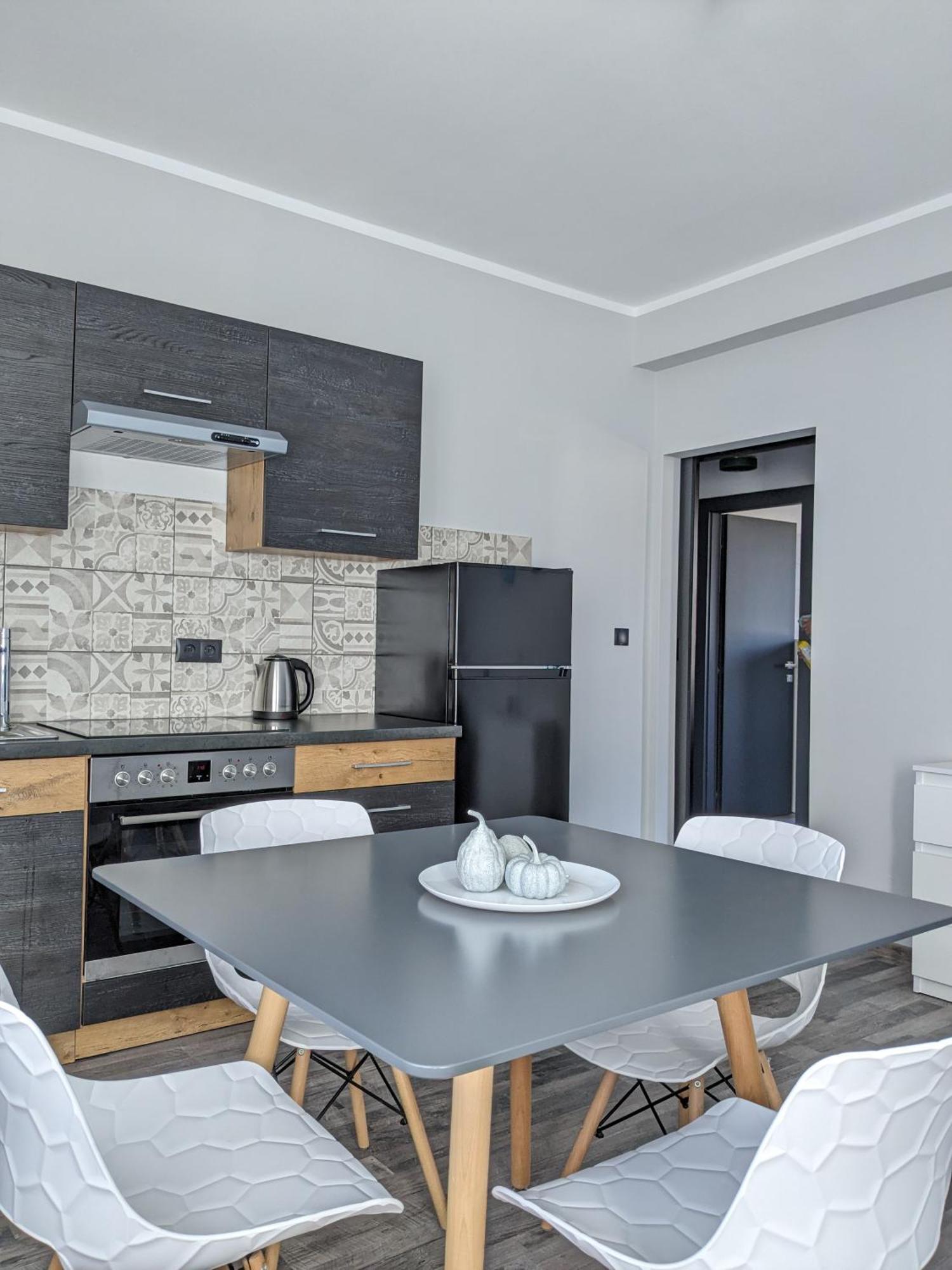Bardolino Center Apartments Exterior photo