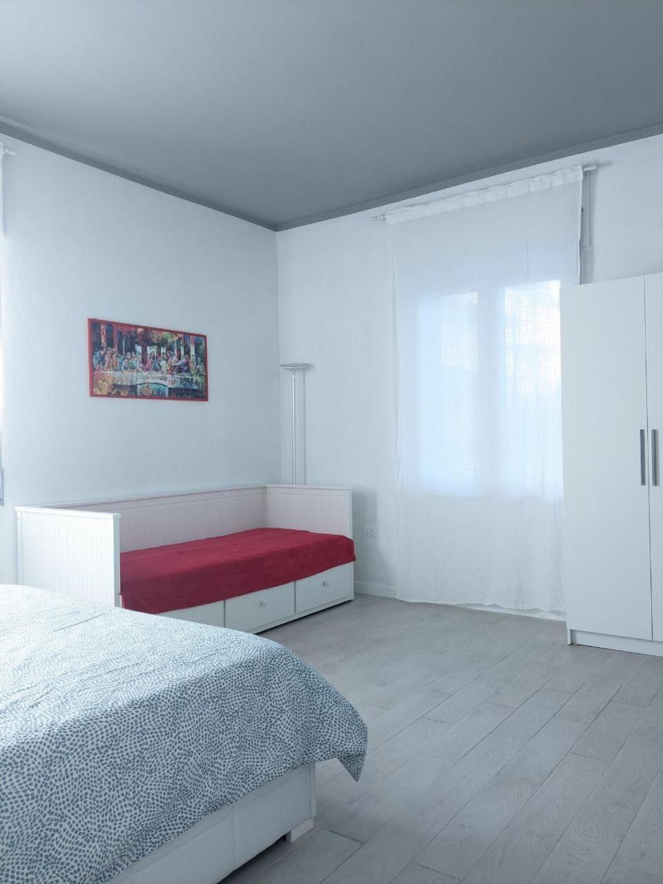 Bardolino Center Apartments Room photo